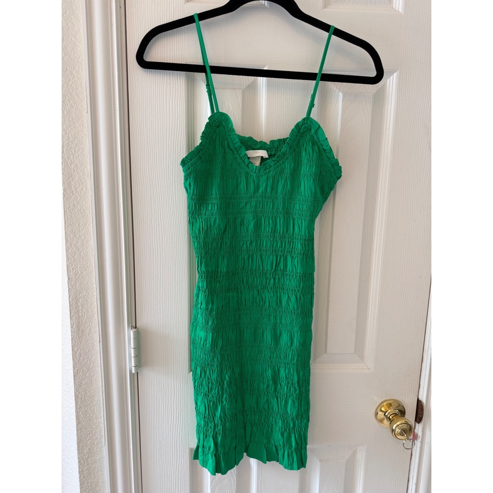 H&M Smocked Green Midi Dress NWT Ruched Bodycon Vacation Dress Medi - Picture 2 of 6